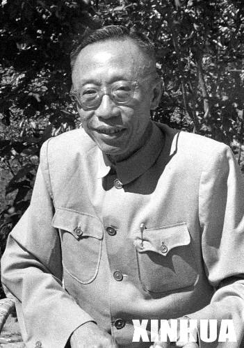 清朝末代皇帝爱新觉罗·溥仪出生